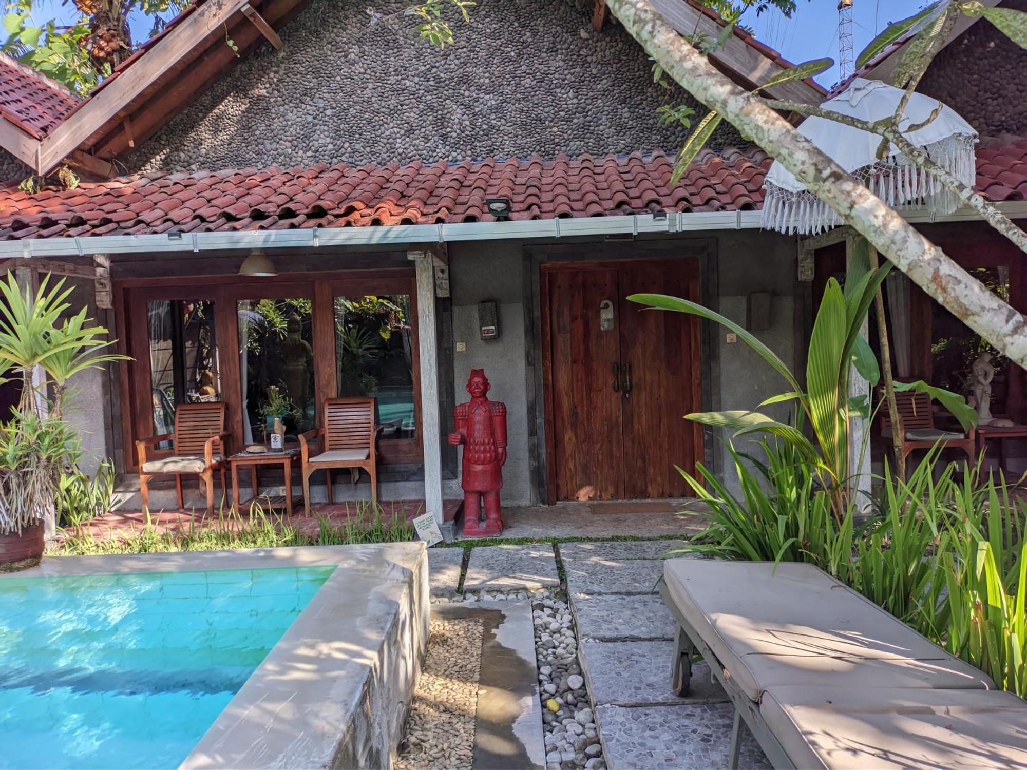 Astuti Gallery Homestay Yogyakarta Exterior foto