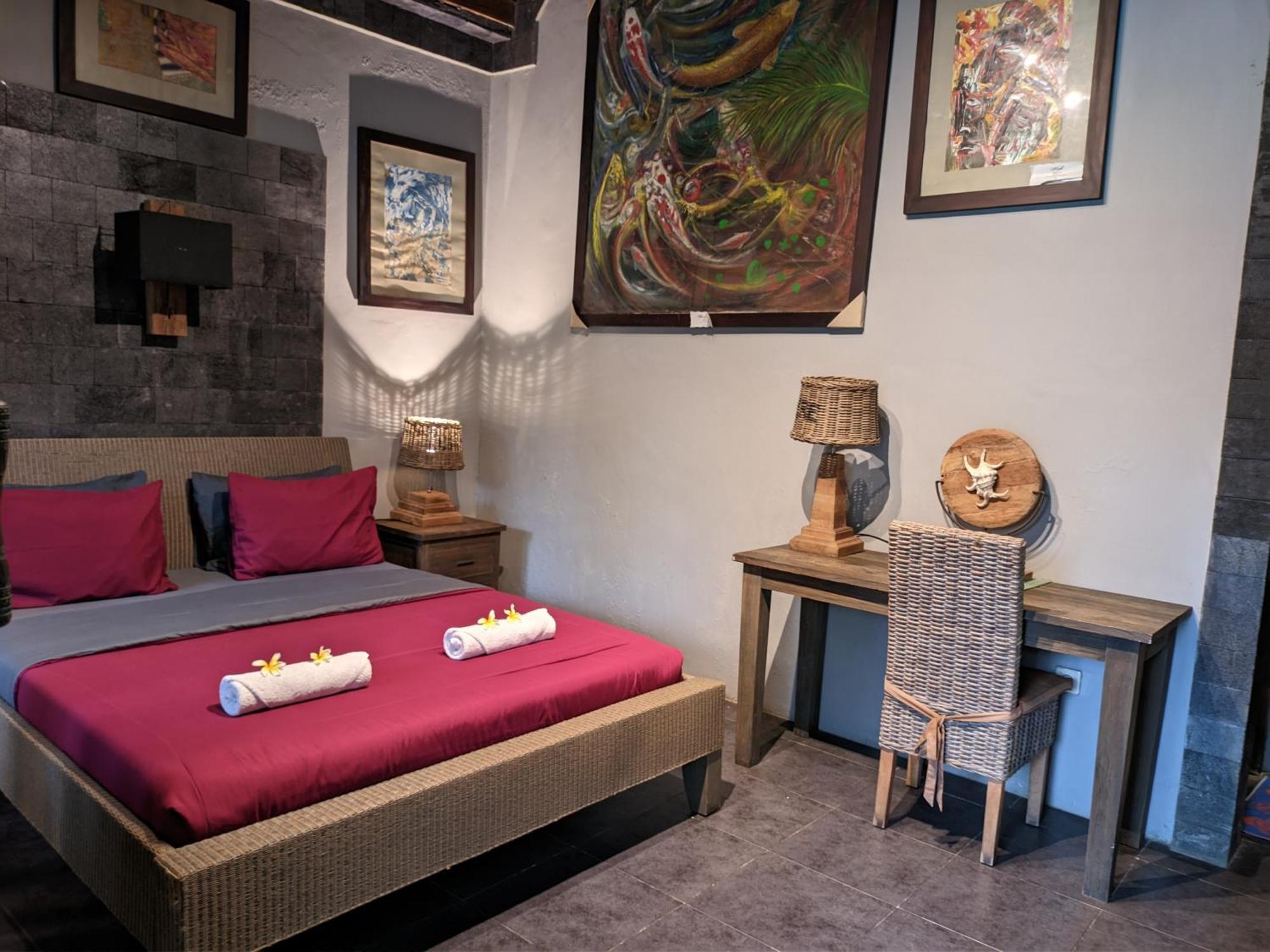 Astuti Gallery Homestay Yogyakarta Exterior foto